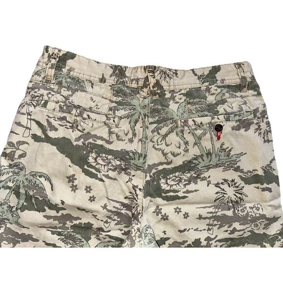 Modern Amusement Mens walk‎ casual shorts 31 Palm camouflage khaki camo - Picture 5 of 9